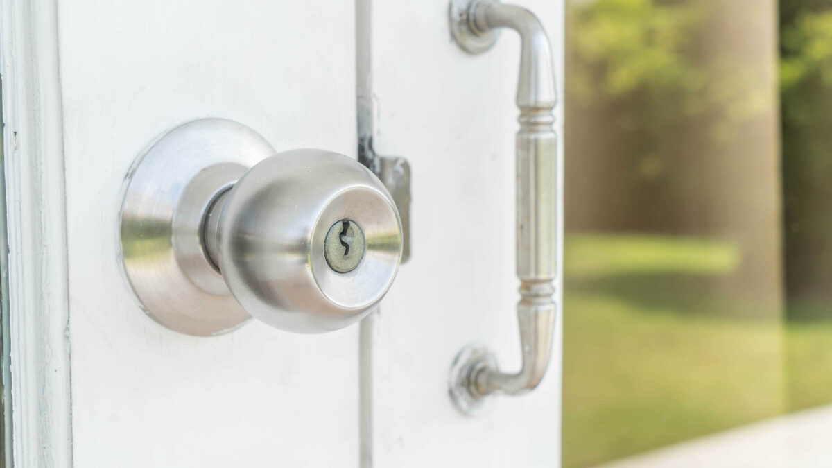 Aluminium & Glass Accessories Supplier In Dubai