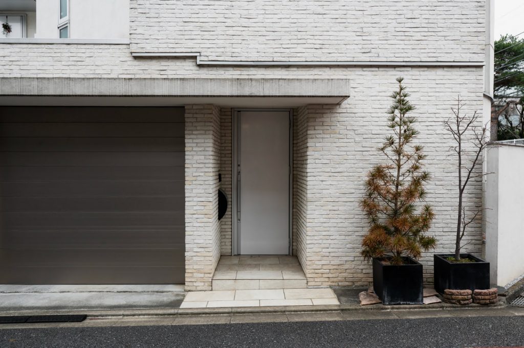 Unique Garage doors